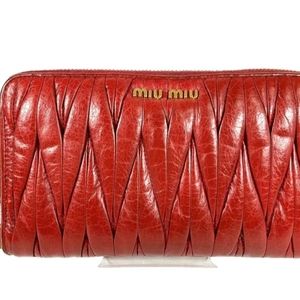 Mui Mui Matelasse Zippy Wallet